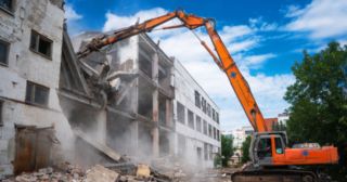 Промышленный демонтаж зданий Пугачёв, цена от 3014 руб.