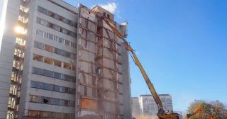 Демонтаж многоэтажного дома Пугачёв, цена от 3754 руб.